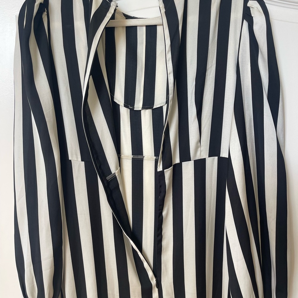 Making the Cut Black and White Striped Dress - Picture 5 of 7
